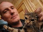 Хозяин пятиухой кошки отказался знакомить ее с трехухим турецким котом